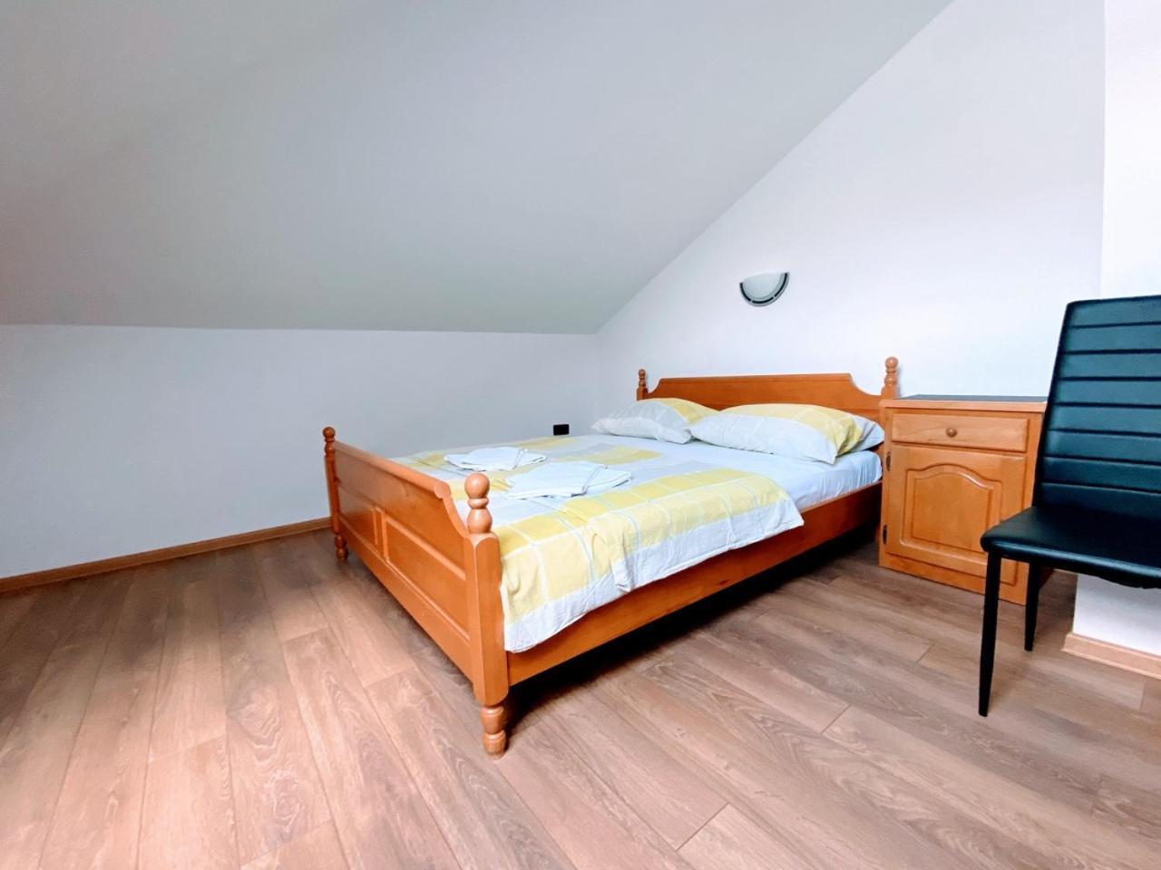 Motel Vujeva Ливно Екстериор снимка