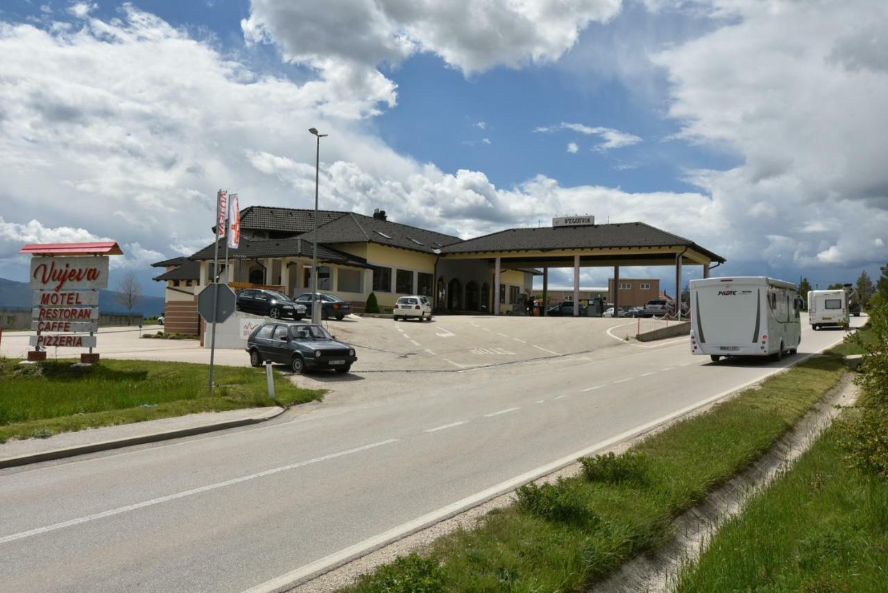 Motel Vujeva Ливно Екстериор снимка
